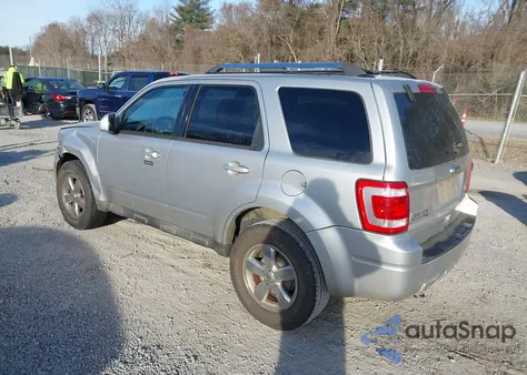 2010 Ford Escape Limited из США, поврежденный, VIN 1FMCU0EG2AKA10585